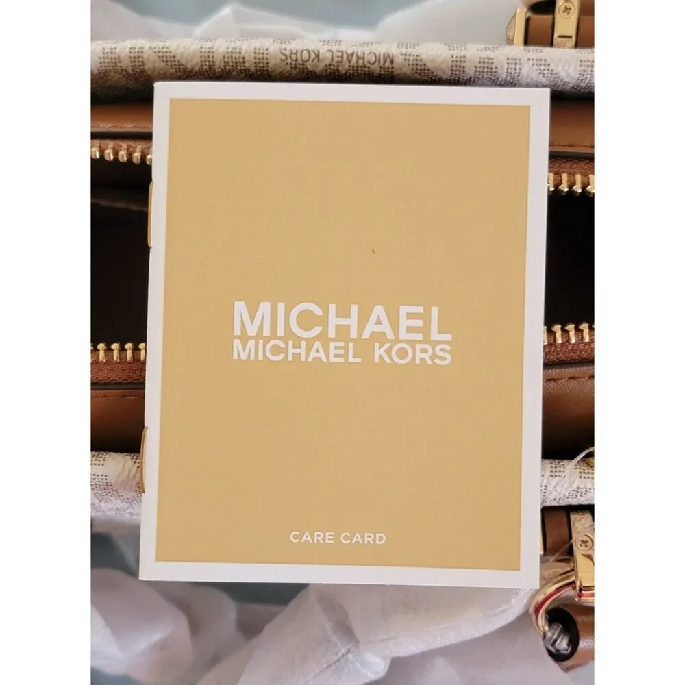 Michael Kors Marilyn Small Crossbody Bag Vanilla Acorn - Picture 8 of 9